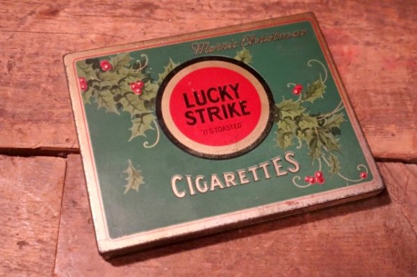 画像1: dp-241106-14 LUCKY STRIKE / 1930's Tin Case "Merry Christmas"