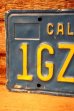 画像2: dp-241106-31 License Plate 1980's CALIFORNIA "1GZT487" (2)