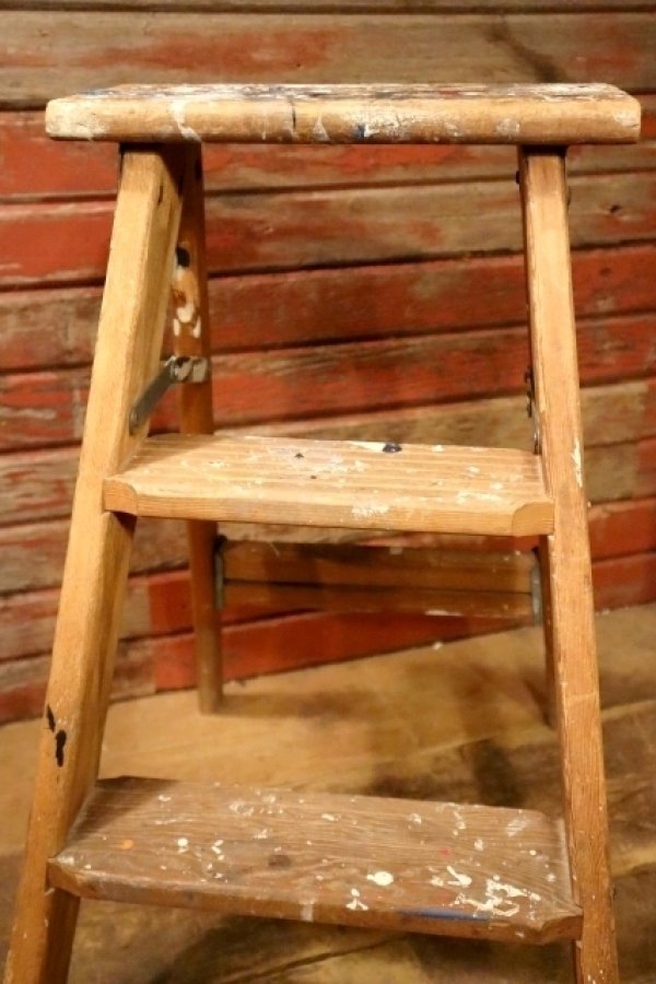 画像2: dp-241106-01 Vintage Wood Step Ladder