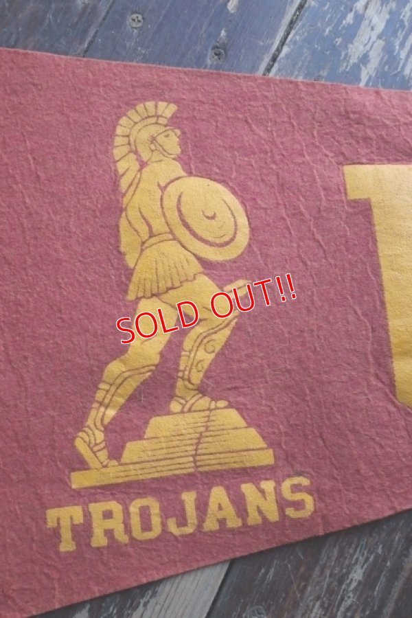 画像2: dp-241106-25 U.S.C.(University of Southern California) TROJANS Vintage Pennant