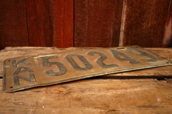 画像4: dp-250205-21 License Plate 1920's?  KANSAS "50249"