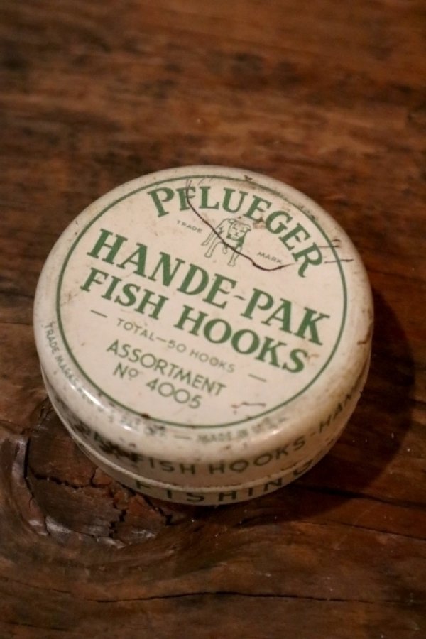 画像1: ct-250205-78 PFLUEGER HANDE-PAL FISH HOOKS 1950's TIN CASE