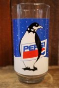 gs-250205-49 PEPSI 1990's HOLIDAY GLASS "Penguin"