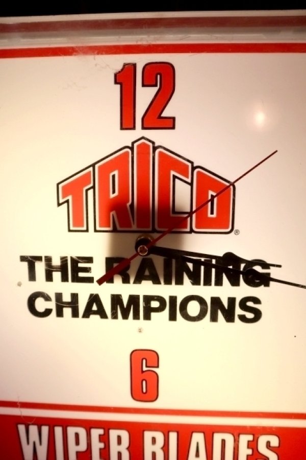 画像2: dp-250205-16 TRICO THE RAINING CHAMPIONS 1980's〜 Lighted Wall Clock