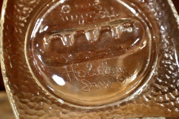 画像1: dp-241106-63 Holiday Inn / Vintage Glass Ashtray