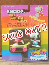 画像: ct-130115-27 Snoopy / 80's Free Wheeling Action Skateboard w/ Lucy