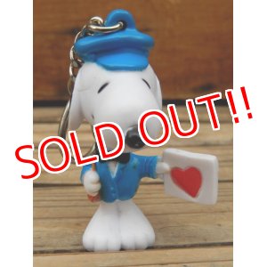 画像: ct-131122-89 Snoopy / Whitman's 2003 PVC Keychain "Postman"