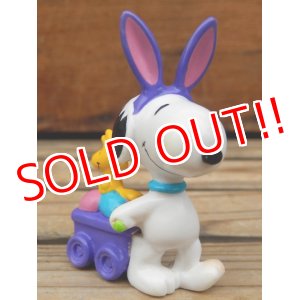 画像: ct-131122-80 Snoopy / Whitman's 1999 PVC "Easter Bunny Cart (Purple ear)"