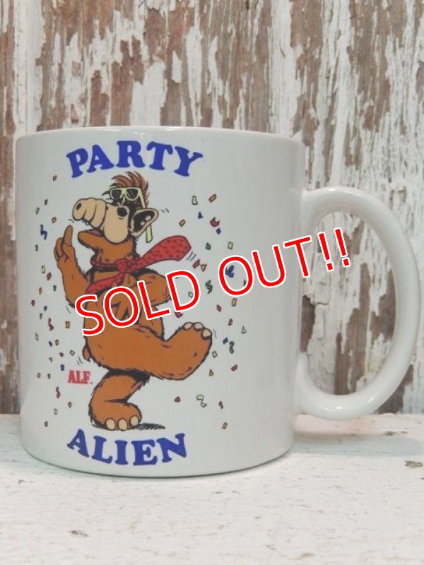 画像1: ct-140114-41 ALF / RUSS 80's "PARTY ALIEN" Ceramic mug