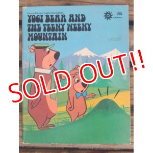 画像: bk-140610-09 Yogi Bear / The Teeny Weeny Mountain1974 Picture Book