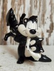 画像2: ct-140724-26 Pepe Le Pew & Penelope / TYCO 1994 PVC