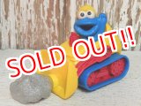 画像: ct-140805-18 Cookie Monster / Mattel 2001 Bulldozer