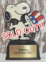 画像: ct-141028-20 Snoopy / AVIVA 70's Trophy "America, You're Beautiful!"