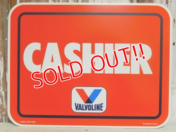 画像1: dp-150602-02 Valvoline / 1984 Plastic Sign "CASHIER"