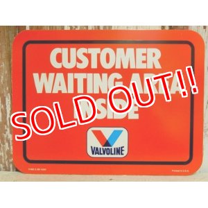 画像: dp-150602-03 Valvoline / 1984 Plastic Sign "CUSTOMER WAITING AREA INSIDE"