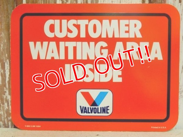 画像1: dp-150602-03 Valvoline / 1984 Plastic Sign "CUSTOMER WAITING AREA INSIDE"