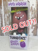 画像: ct-161201-01 Funko Wacky Wobbler / Pillsbury Funny Face "Goofy Grape"