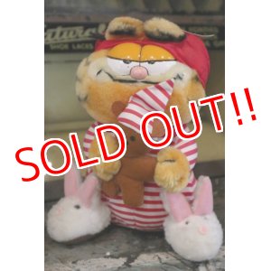 画像: ct-180201-19 Garfield / R.DAKIN 1980's Plush Doll "Pajamas"