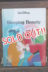 画像: ct-180401-43 Walt Disney's / Sleeping Beauty 1980's Picture Book