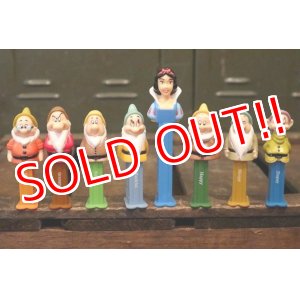 画像: pz-130917-04 Snow White & 7 Dwarfs / PEZ Dispenser Set