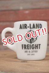 画像: dp-190401-44 Unknown / Vintage AIR-LAND FREIGHT Milk Glass Mug