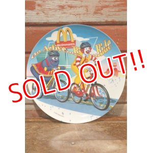 画像: ct-201001-09 McDonald's / 2005 Collectors Plate "Cycling"