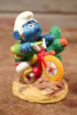 画像1: ct-201101-02 Smurfs / 1998 Candy Topper "Bicycle"