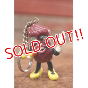 画像: ct-201114-125 California Raisins / 1988 PVC Keychain "Girl with Microphone"