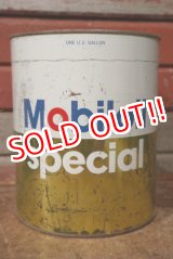 画像: dp-201201-56 Mobiloil Special / One U.S. Gallon Oil Can