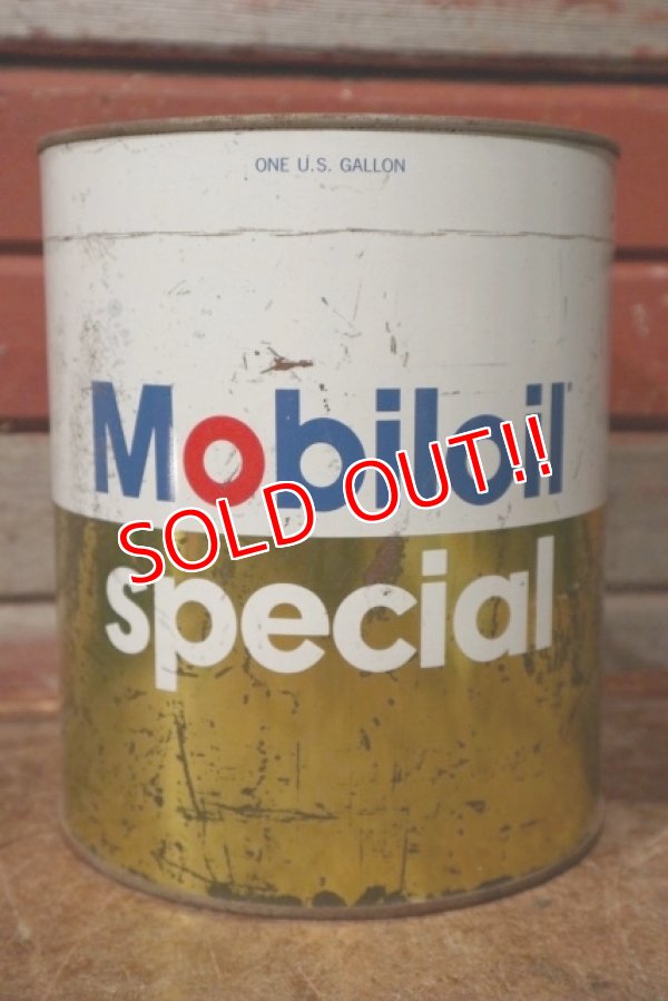 画像1: dp-201201-56 Mobiloil Special / One U.S. Gallon Oil Can