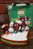 画像1: ct-210501-52 California Raisins / 1987 Del Monte Fruit Snacks Musical Sandwich