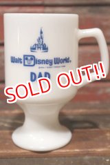 画像: ct-210801-29 Walt Disney World / Federal 1970's Footed Mug "DAD"