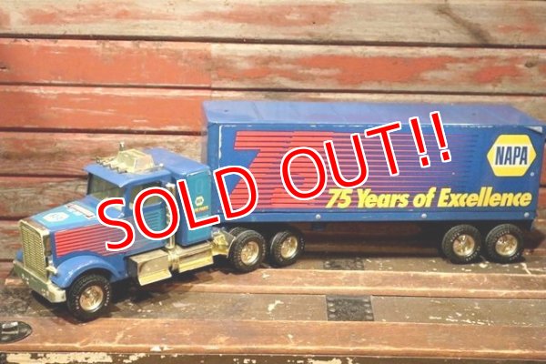 画像1: dp-211201-27 NAPA / NYLINT 1999 NAPA 75Year's of Excellence Trailer Truck Toy