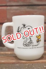 画像: ct-211210-57 Snoopy / Fire King 1960's-1970's 9oz Mug "JOY"