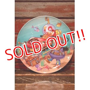 画像: ct-220301-05 McDonald's / 2001 Collectors Plate "Underwater Exploration"