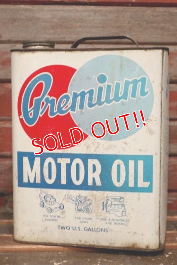 画像1: dp-220301-41 Premium MOTOR OIL / Vintage 2 U.S. Gallons Can