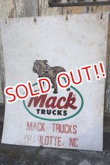 画像: dp-221001-16 Mack TRUCKS / 1970's〜MUDFLAPS