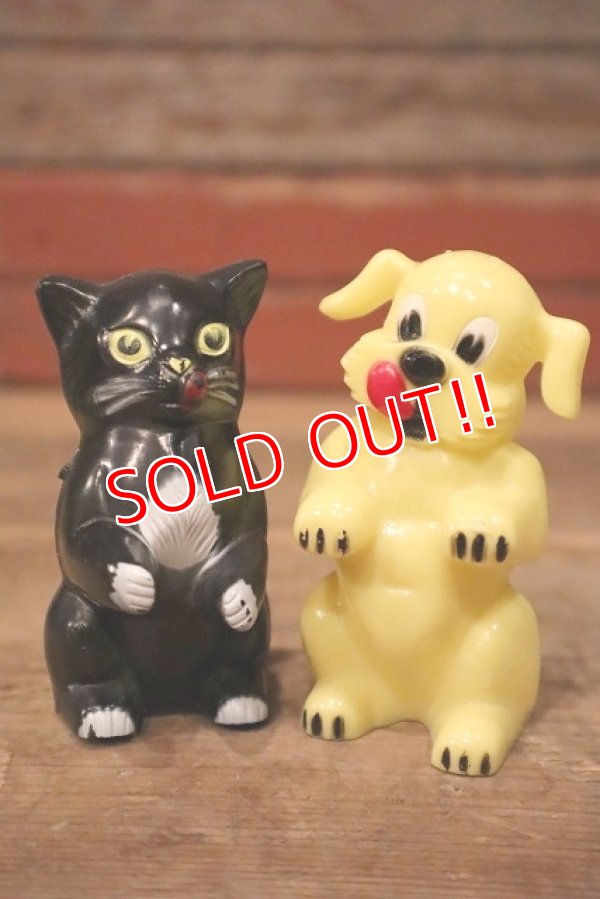 画像1: ct-230201-29 Ken-L-Ration / "Fido & Fifi" 1950's Plastic Salt & Pepper Shaker