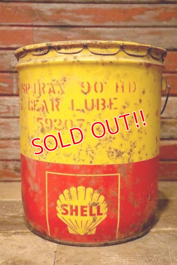 画像1: dp-230401-42 SHELL / 1960's 5 U.S. GALLONS OIL CAN