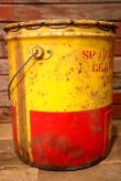 画像6: dp-230401-42 SHELL / 1960's 5 U.S. GALLONS OIL CAN