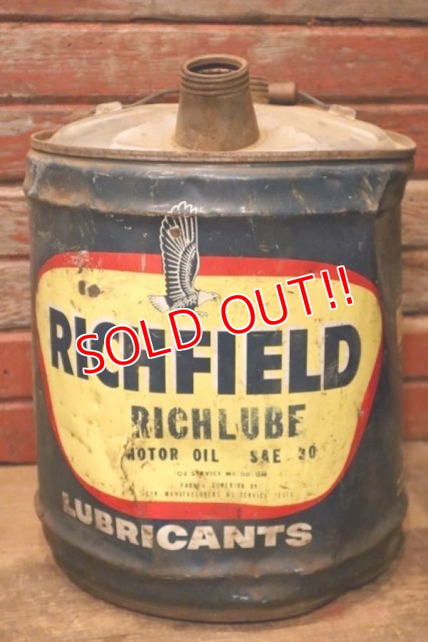 画像1: dp-231101-10 RICHFIELD / 1950's-1960's RICHLUBE MOTOR OIL U.S. FIVE GALLONS CAN