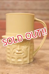 画像: ct-231211-06 PLANTERS / MR.PEANUT 1950's Plastic Mug (Light Brown)