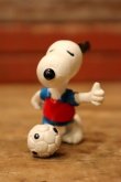 画像2: ct-231101-45 Snoopy / Schleich PVC Figure "Soccer"