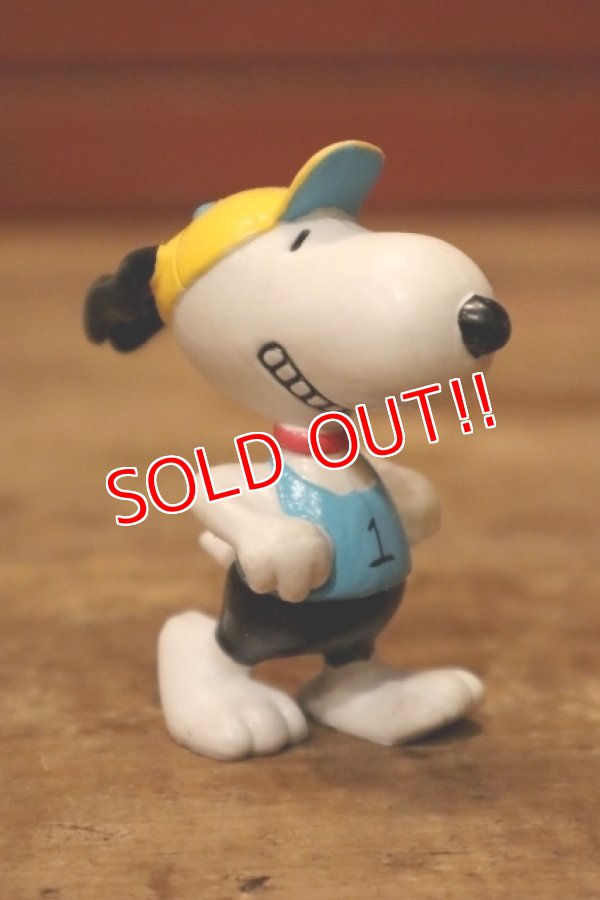 画像1: ct-231101-45 Snoopy / Schleich PVC Figure "Jogger"