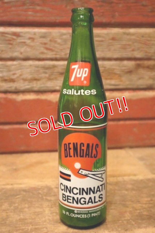 画像1: dp-240101-57 7up / Cincinnati Bengals 1970's Bottle