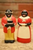 画像1: ct-240418-41 Aunt Jemima & Uncle Mose / 1950's Salt and Pepper Shakers