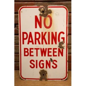 画像: dp-240508-103 NO PARKING BETWEEN SIGNS / Enamel Road Sign