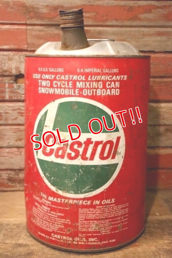 画像1: dp-240911-48 Castrol / 1970's〜 6.5 U.S. GALLONS OIL CAN