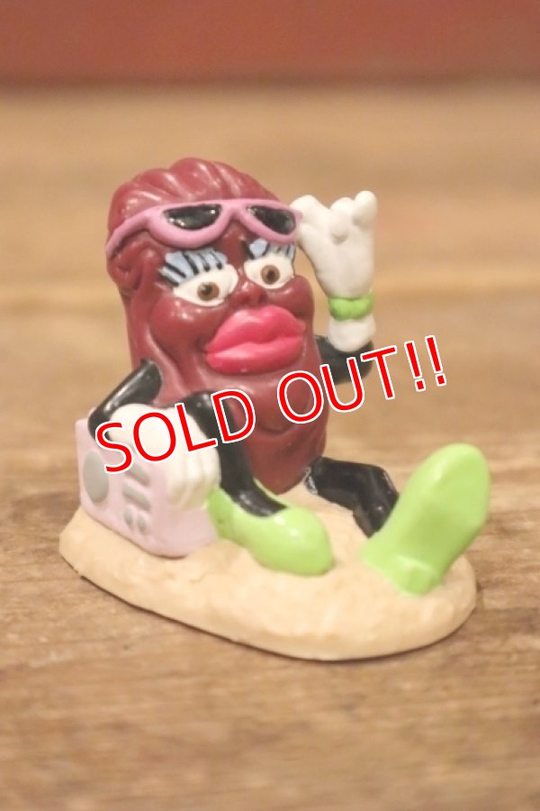 画像1: ct-241008-83 The California Raisins / 1988 PVC Figure "Girl with Sunglasses"