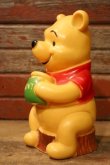 画像4: ct-241008-36 Winnie the Pooh / PLAY PAL PLASTIC 1970's Plastic Coin Bank